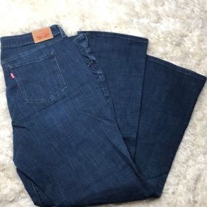 Levi’s 415 classic boot size 22W